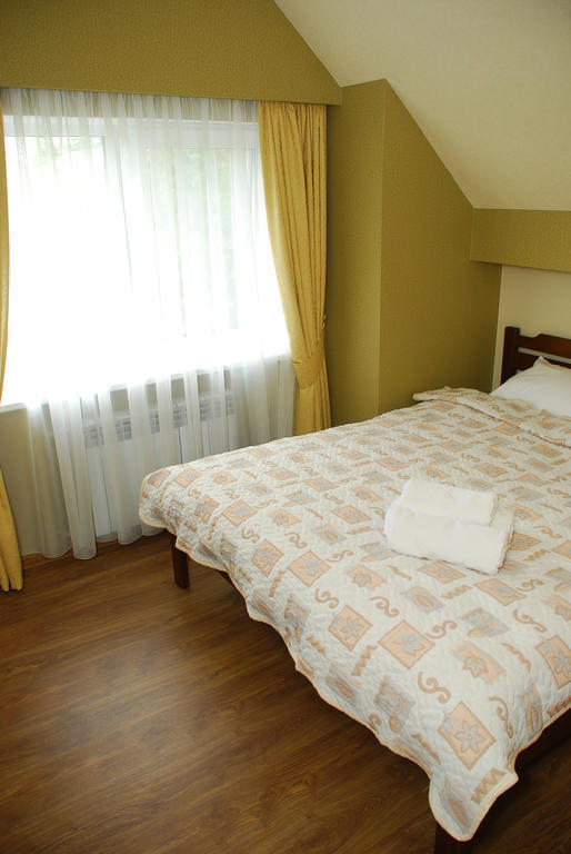 Hotel Yar Харков Екстериор снимка