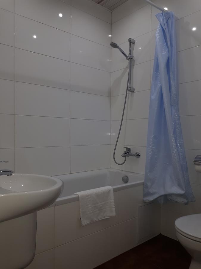 Hotel Yar Харков Екстериор снимка