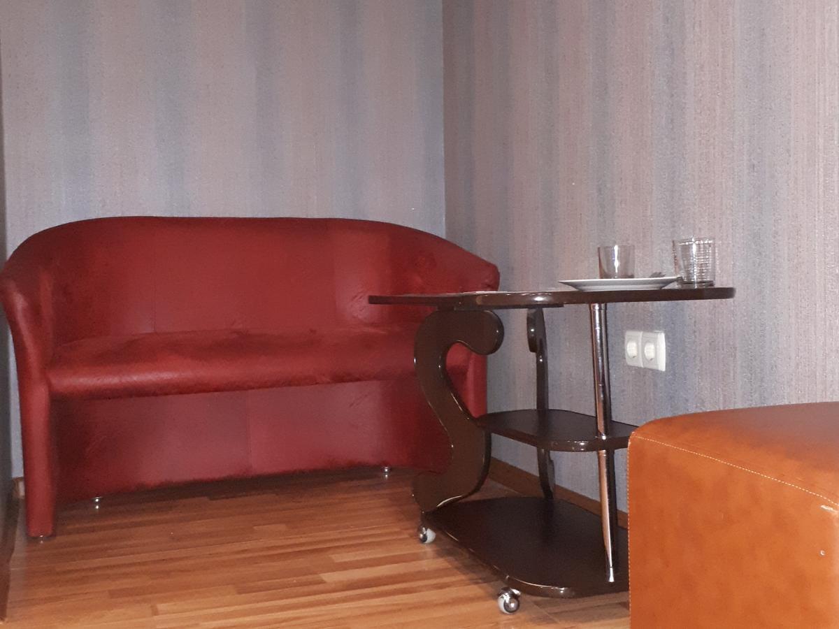 Hotel Yar Харков Екстериор снимка